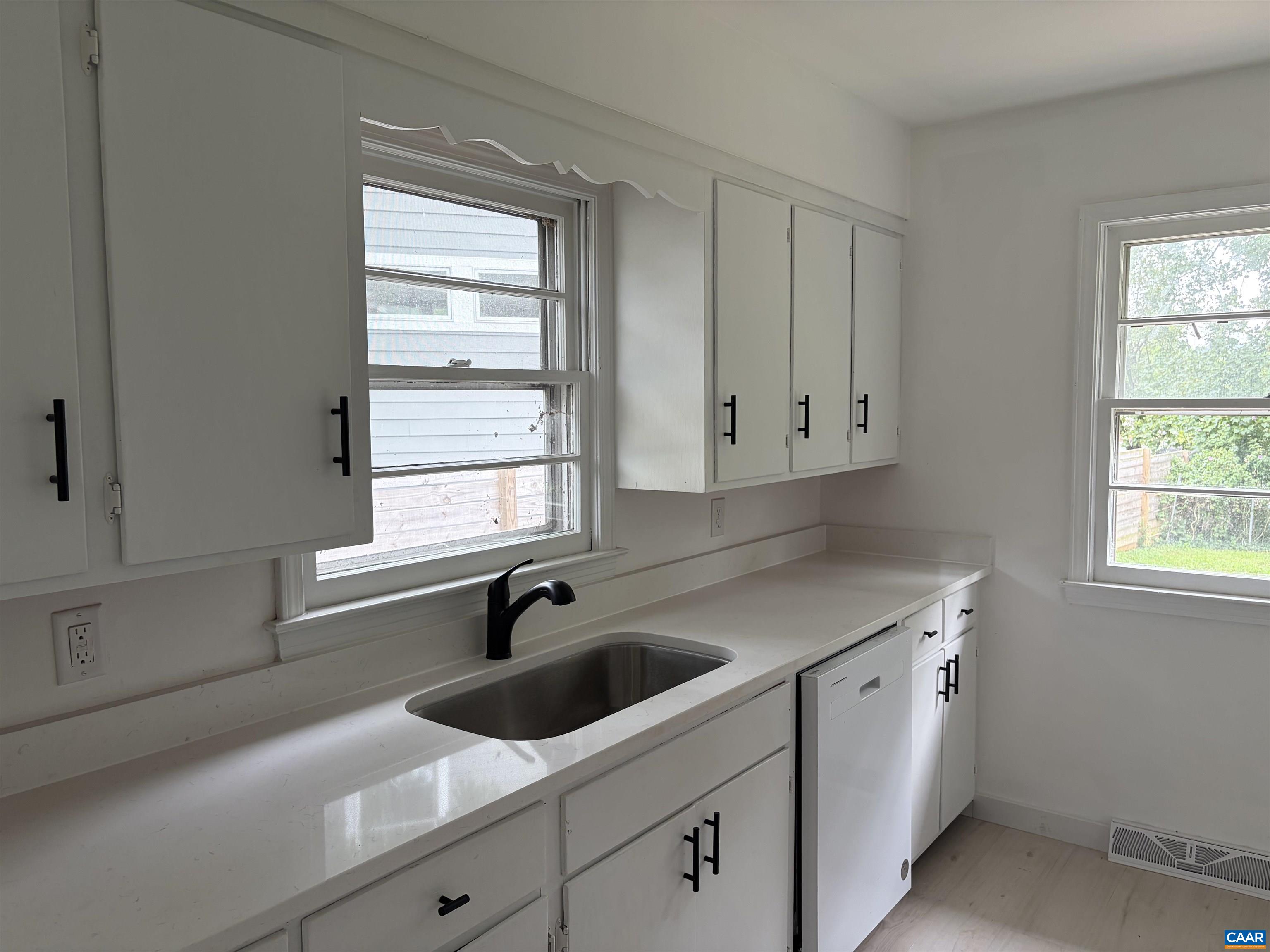 1225 AGNESE ST, CHARLOTTESVILLE, Virginia 22901, 3 Bedrooms Bedrooms, ,1 BathroomBathrooms,Residential,1225 AGNESE ST,680701 MLS # 680701 1225 AGNESE ST, CHARLOTTESVILLE, Virginia 22901, 3 Bedrooms Bedrooms, ,1 BathroomBathrooms,Residential,1225 AGNESE ST,680701 MLS # 680701