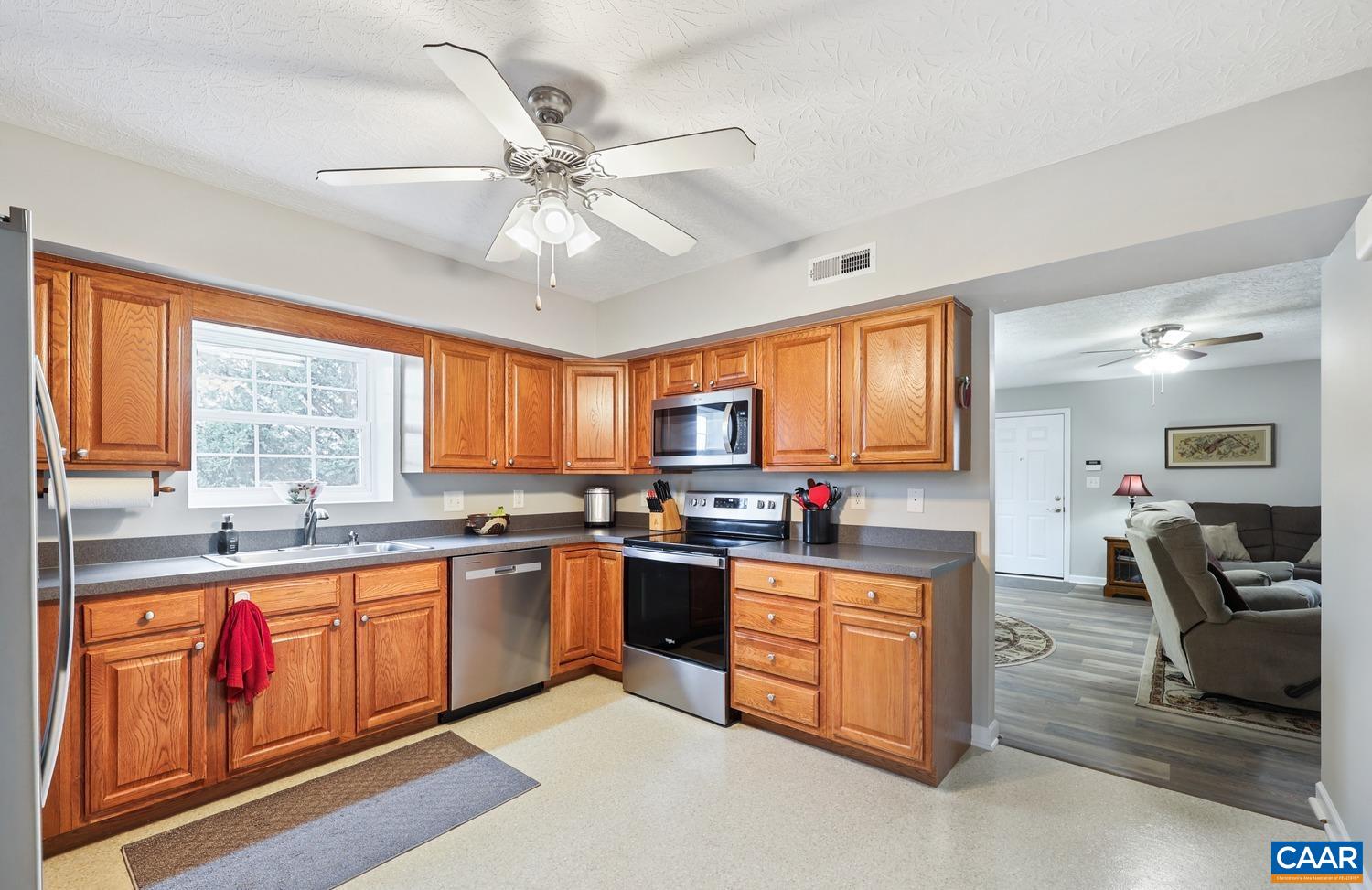 36 ROSE GARDEN LN, FISHERSVILLE, Virginia 22939, 2 Bedrooms Bedrooms, ,1 BathroomBathrooms,Residential,36 ROSE GARDEN LN,680834 MLS # 680834 36 ROSE GARDEN LN, FISHERSVILLE, Virginia 22939, 2 Bedrooms Bedrooms, ,1 BathroomBathrooms,Residential,36 ROSE GARDEN LN,680834 MLS # 680834