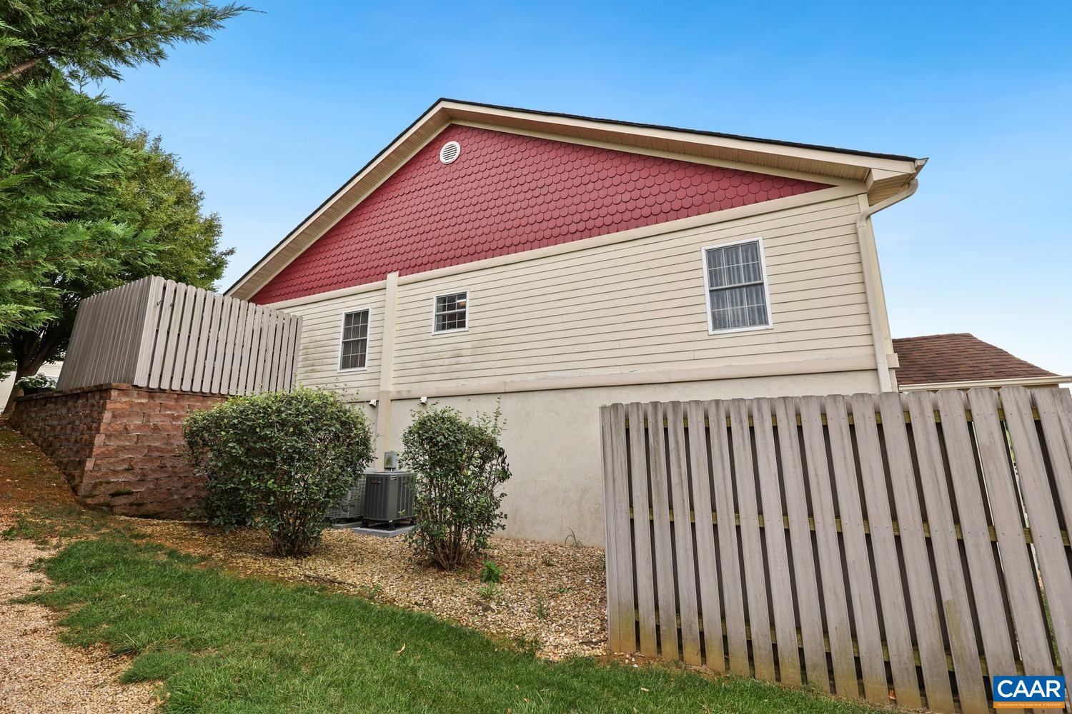 36 ROSE GARDEN LN, FISHERSVILLE, Virginia 22939, 2 Bedrooms Bedrooms, ,1 BathroomBathrooms,Residential,36 ROSE GARDEN LN,680834 MLS # 680834 36 ROSE GARDEN LN, FISHERSVILLE, Virginia 22939, 2 Bedrooms Bedrooms, ,1 BathroomBathrooms,Residential,36 ROSE GARDEN LN,680834 MLS # 680834