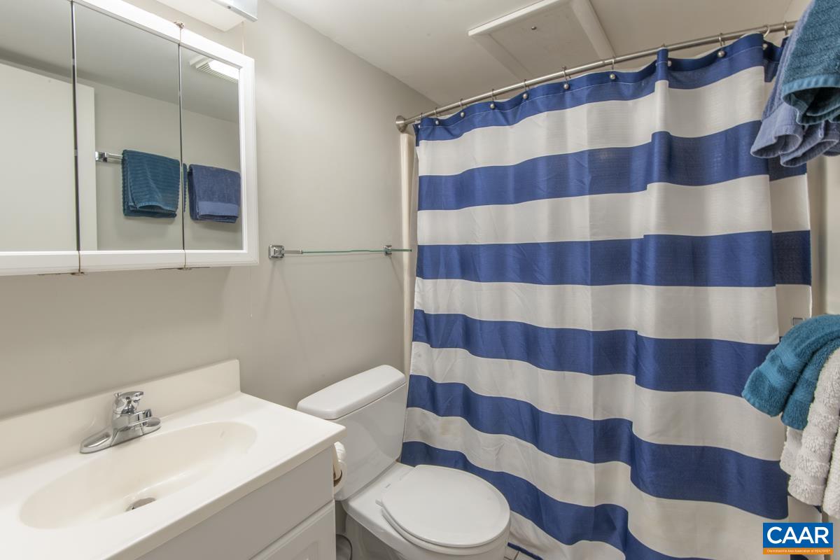 102 SLATE PL, CHARLOTTESVILLE, Virginia 22902, 3 Bedrooms Bedrooms, ,3 BathroomsBathrooms,Residential,102 SLATE PL,680838 MLS # 680838 102 SLATE PL, CHARLOTTESVILLE, Virginia 22902, 3 Bedrooms Bedrooms, ,3 BathroomsBathrooms,Residential,102 SLATE PL,680838 MLS # 680838