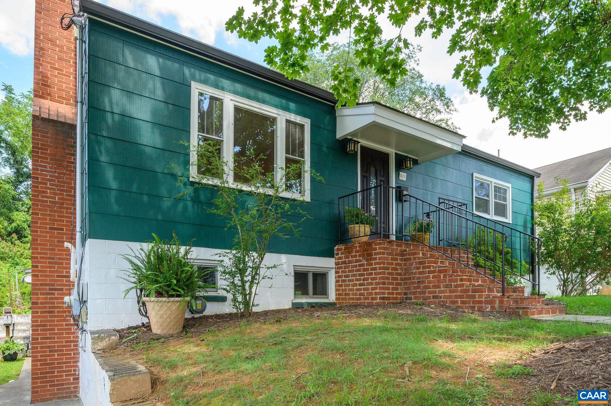 1003 ELLIOTT AVE, CHARLOTTESVILLE, Virginia 22902, 5 Bedrooms Bedrooms, ,2 BathroomsBathrooms,Residential,R-B Zone with Alley Access,1003 ELLIOTT AVE,680949 MLS # 680949 1003 ELLIOTT AVE, CHARLOTTESVILLE, Virginia 22902, 5 Bedrooms Bedrooms, ,2 BathroomsBathrooms,Residential,R-B Zone with Alley Access,1003 ELLIOTT AVE,680949 MLS # 680949