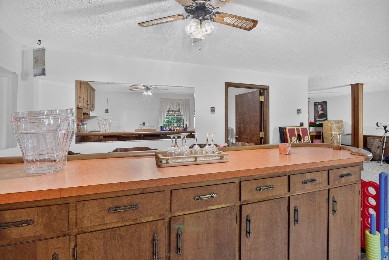 207 CIRCLE VIEW RD, LURAY, Virginia 22835, 4 Bedrooms Bedrooms, ,3 BathroomsBathrooms,Residential,207 CIRCLE VIEW RD,680954 MLS # 680954 207 CIRCLE VIEW RD, LURAY, Virginia 22835, 4 Bedrooms Bedrooms, ,3 BathroomsBathrooms,Residential,207 CIRCLE VIEW RD,680954 MLS # 680954