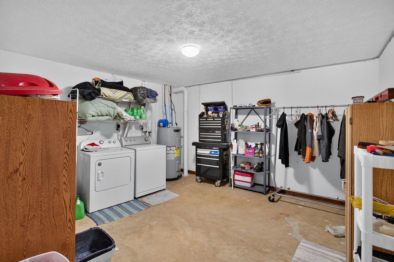 207 CIRCLE VIEW RD, LURAY, Virginia 22835, 4 Bedrooms Bedrooms, ,3 BathroomsBathrooms,Residential,207 CIRCLE VIEW RD,680954 MLS # 680954 207 CIRCLE VIEW RD, LURAY, Virginia 22835, 4 Bedrooms Bedrooms, ,3 BathroomsBathrooms,Residential,207 CIRCLE VIEW RD,680954 MLS # 680954