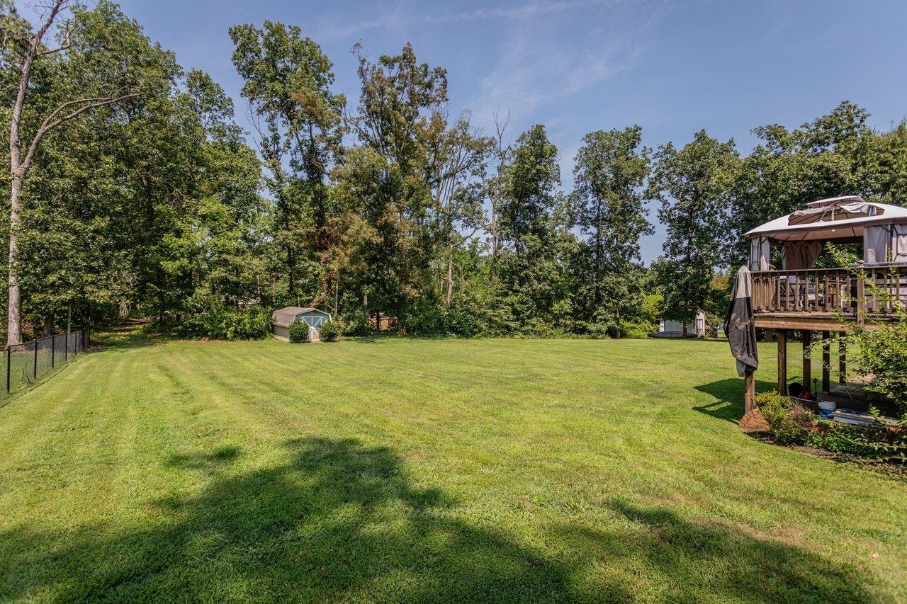 207 CIRCLE VIEW RD, LURAY, Virginia 22835, 4 Bedrooms Bedrooms, ,3 BathroomsBathrooms,Residential,207 CIRCLE VIEW RD,680954 MLS # 680954 207 CIRCLE VIEW RD, LURAY, Virginia 22835, 4 Bedrooms Bedrooms, ,3 BathroomsBathrooms,Residential,207 CIRCLE VIEW RD,680954 MLS # 680954