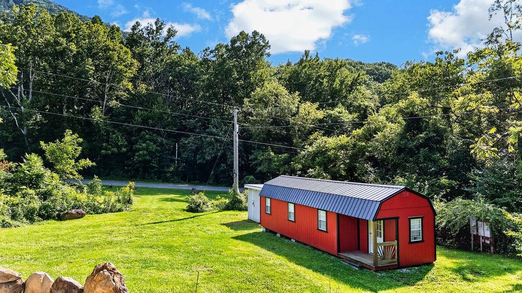 47 ROOSTER RIDGE RD, ROSELAND, Virginia 22967, 1 Bedroom Bedrooms, ,1 BathroomBathrooms,Residential,47 ROOSTER RIDGE RD,680956 MLS # 680956