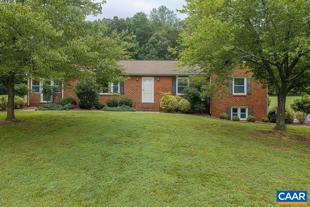 134 HIGH PEAK LN, SHIPMAN, Virginia 22971, 3 Bedrooms Bedrooms, ,1 BathroomBathrooms,Residential,134 HIGH PEAK LN,680957 MLS # 680957 134 HIGH PEAK LN, SHIPMAN, Virginia 22971, 3 Bedrooms Bedrooms, ,1 BathroomBathrooms,Residential,134 HIGH PEAK LN,680957 MLS # 680957
