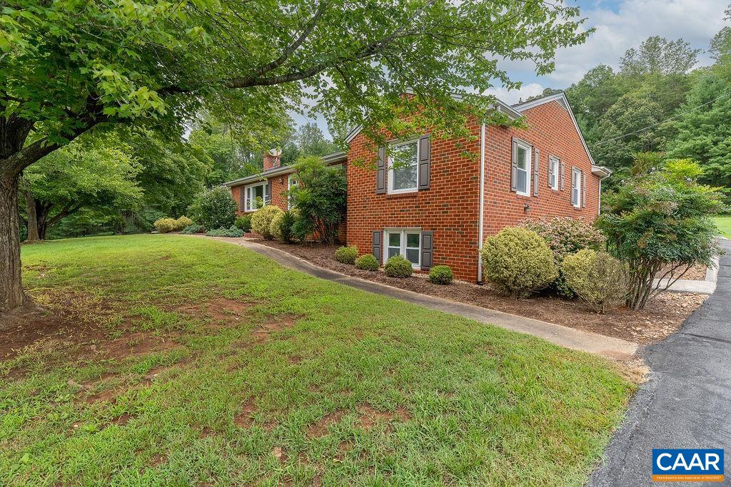 134 HIGH PEAK LN, SHIPMAN, Virginia 22971, 3 Bedrooms Bedrooms, ,1 BathroomBathrooms,Residential,134 HIGH PEAK LN,680957 MLS # 680957 134 HIGH PEAK LN, SHIPMAN, Virginia 22971, 3 Bedrooms Bedrooms, ,1 BathroomBathrooms,Residential,134 HIGH PEAK LN,680957 MLS # 680957