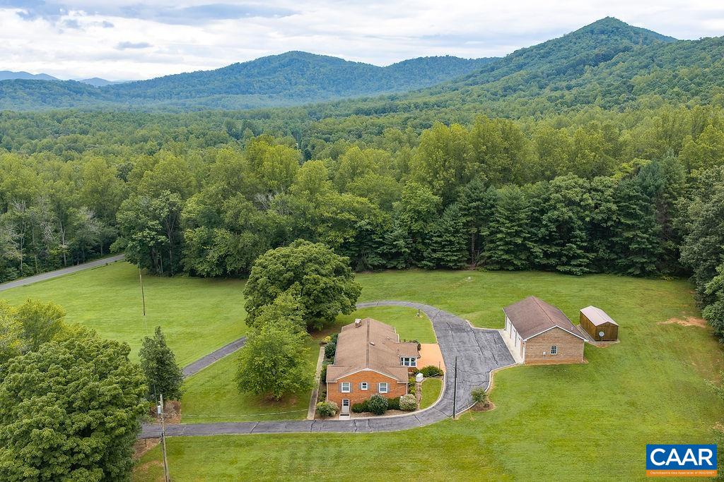 134 HIGH PEAK LN, SHIPMAN, Virginia 22971, 3 Bedrooms Bedrooms, ,1 BathroomBathrooms,Residential,134 HIGH PEAK LN,680957 MLS # 680957 134 HIGH PEAK LN, SHIPMAN, Virginia 22971, 3 Bedrooms Bedrooms, ,1 BathroomBathrooms,Residential,134 HIGH PEAK LN,680957 MLS # 680957