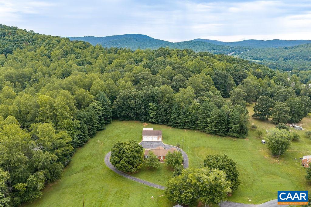 134 HIGH PEAK LN, SHIPMAN, Virginia 22971, 3 Bedrooms Bedrooms, ,1 BathroomBathrooms,Residential,134 HIGH PEAK LN,680957 MLS # 680957 134 HIGH PEAK LN, SHIPMAN, Virginia 22971, 3 Bedrooms Bedrooms, ,1 BathroomBathrooms,Residential,134 HIGH PEAK LN,680957 MLS # 680957