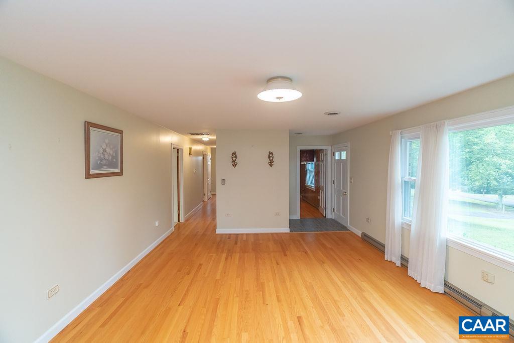 134 HIGH PEAK LN, SHIPMAN, Virginia 22971, 3 Bedrooms Bedrooms, ,1 BathroomBathrooms,Residential,134 HIGH PEAK LN,680957 MLS # 680957 134 HIGH PEAK LN, SHIPMAN, Virginia 22971, 3 Bedrooms Bedrooms, ,1 BathroomBathrooms,Residential,134 HIGH PEAK LN,680957 MLS # 680957