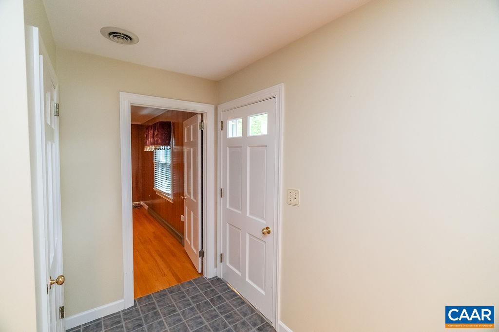 134 HIGH PEAK LN, SHIPMAN, Virginia 22971, 3 Bedrooms Bedrooms, ,1 BathroomBathrooms,Residential,134 HIGH PEAK LN,680957 MLS # 680957 134 HIGH PEAK LN, SHIPMAN, Virginia 22971, 3 Bedrooms Bedrooms, ,1 BathroomBathrooms,Residential,134 HIGH PEAK LN,680957 MLS # 680957