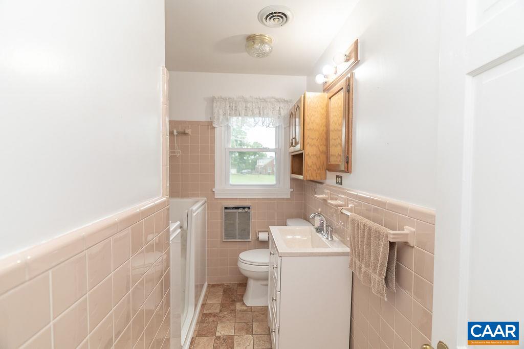 134 HIGH PEAK LN, SHIPMAN, Virginia 22971, 3 Bedrooms Bedrooms, ,1 BathroomBathrooms,Residential,134 HIGH PEAK LN,680957 MLS # 680957 134 HIGH PEAK LN, SHIPMAN, Virginia 22971, 3 Bedrooms Bedrooms, ,1 BathroomBathrooms,Residential,134 HIGH PEAK LN,680957 MLS # 680957