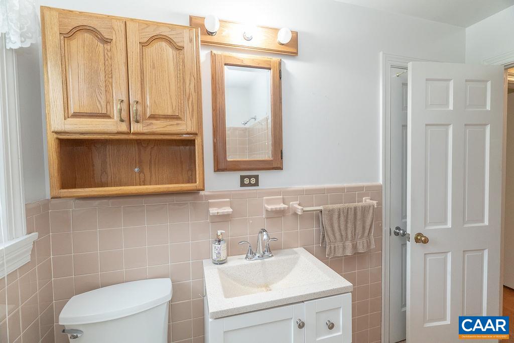 134 HIGH PEAK LN, SHIPMAN, Virginia 22971, 3 Bedrooms Bedrooms, ,1 BathroomBathrooms,Residential,134 HIGH PEAK LN,680957 MLS # 680957 134 HIGH PEAK LN, SHIPMAN, Virginia 22971, 3 Bedrooms Bedrooms, ,1 BathroomBathrooms,Residential,134 HIGH PEAK LN,680957 MLS # 680957