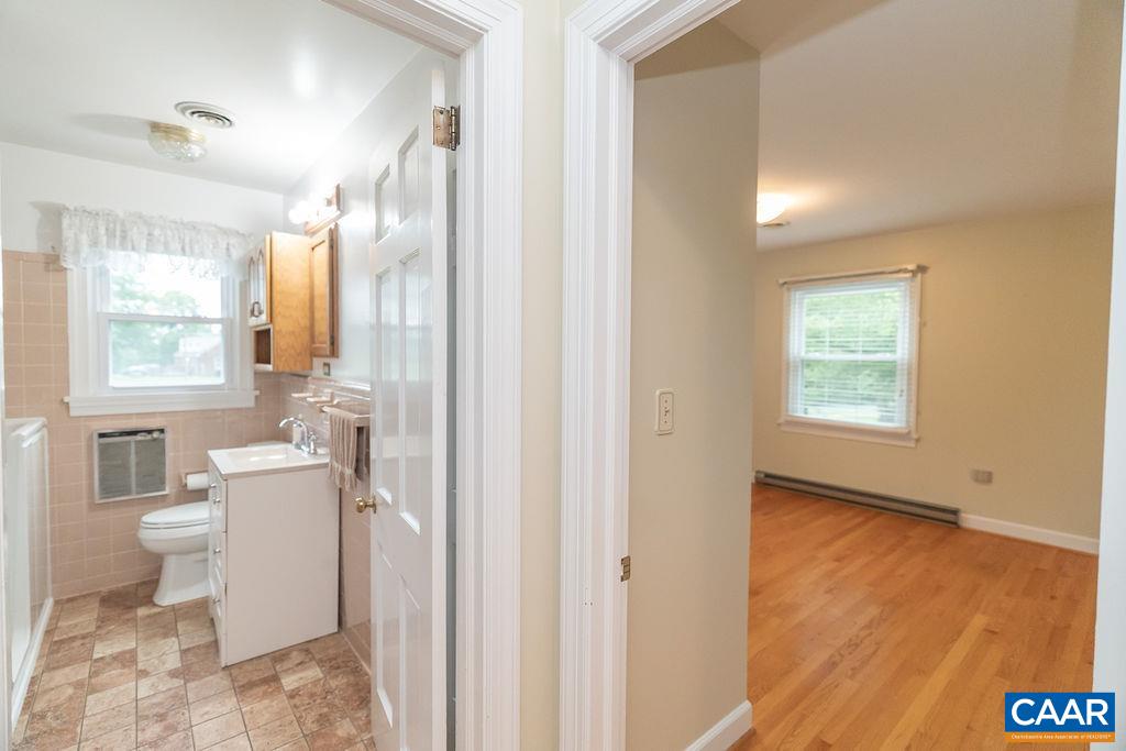 134 HIGH PEAK LN, SHIPMAN, Virginia 22971, 3 Bedrooms Bedrooms, ,1 BathroomBathrooms,Residential,134 HIGH PEAK LN,680957 MLS # 680957 134 HIGH PEAK LN, SHIPMAN, Virginia 22971, 3 Bedrooms Bedrooms, ,1 BathroomBathrooms,Residential,134 HIGH PEAK LN,680957 MLS # 680957