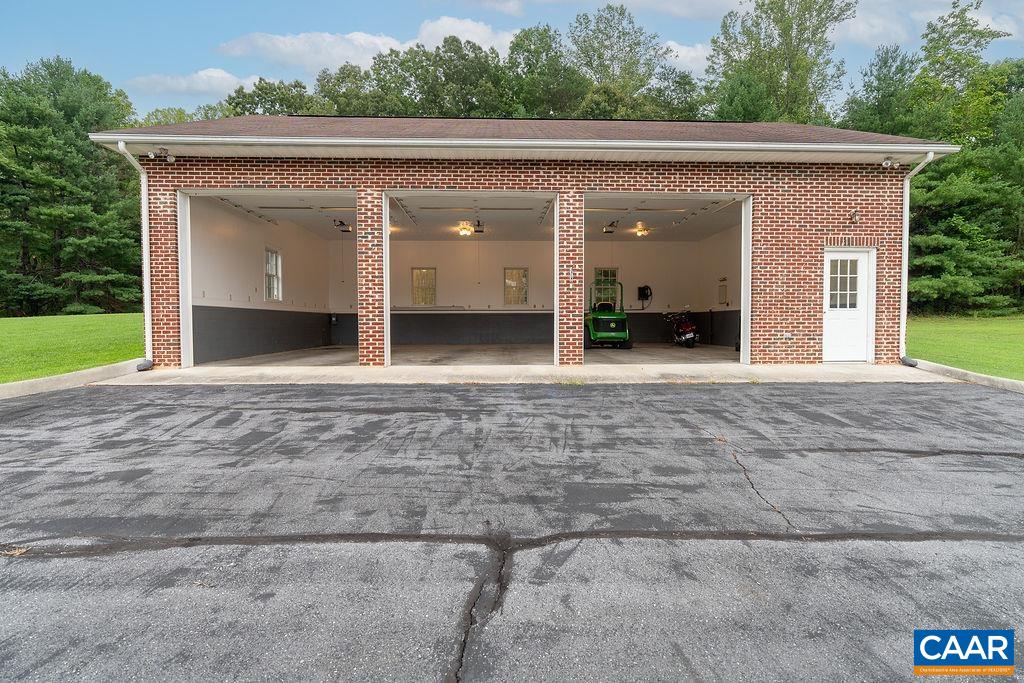 134 HIGH PEAK LN, SHIPMAN, Virginia 22971, 3 Bedrooms Bedrooms, ,1 BathroomBathrooms,Residential,134 HIGH PEAK LN,680957 MLS # 680957 134 HIGH PEAK LN, SHIPMAN, Virginia 22971, 3 Bedrooms Bedrooms, ,1 BathroomBathrooms,Residential,134 HIGH PEAK LN,680957 MLS # 680957