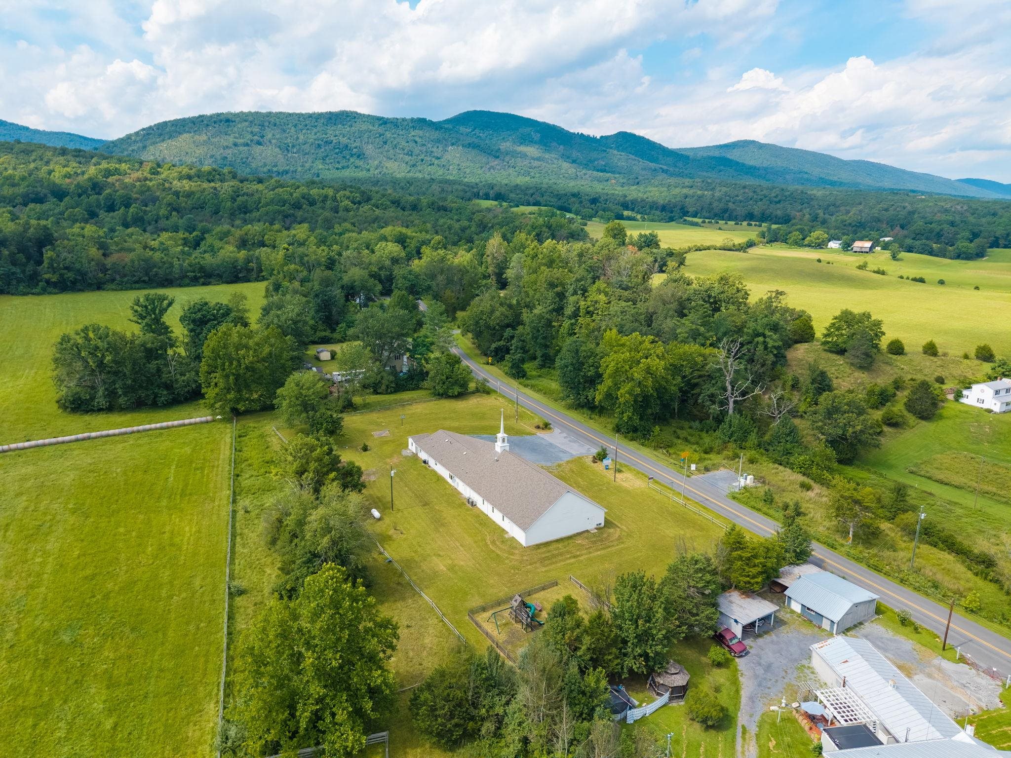 5700 EDINBURG GAP RD, FORT VALLEY, Virginia 22652, ,Commercial,5700 EDINBURG GAP RD,680983 MLS # 680983