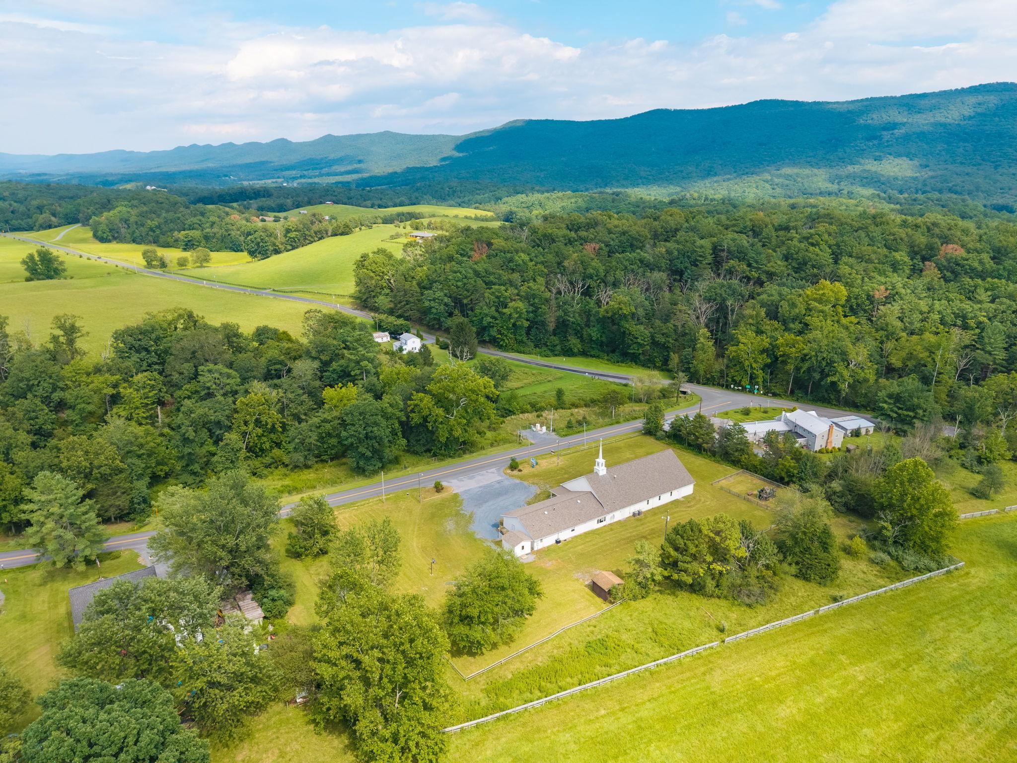5700 EDINBURG GAP RD, FORT VALLEY, Virginia 22652, ,Commercial,5700 EDINBURG GAP RD,680983 MLS # 680983