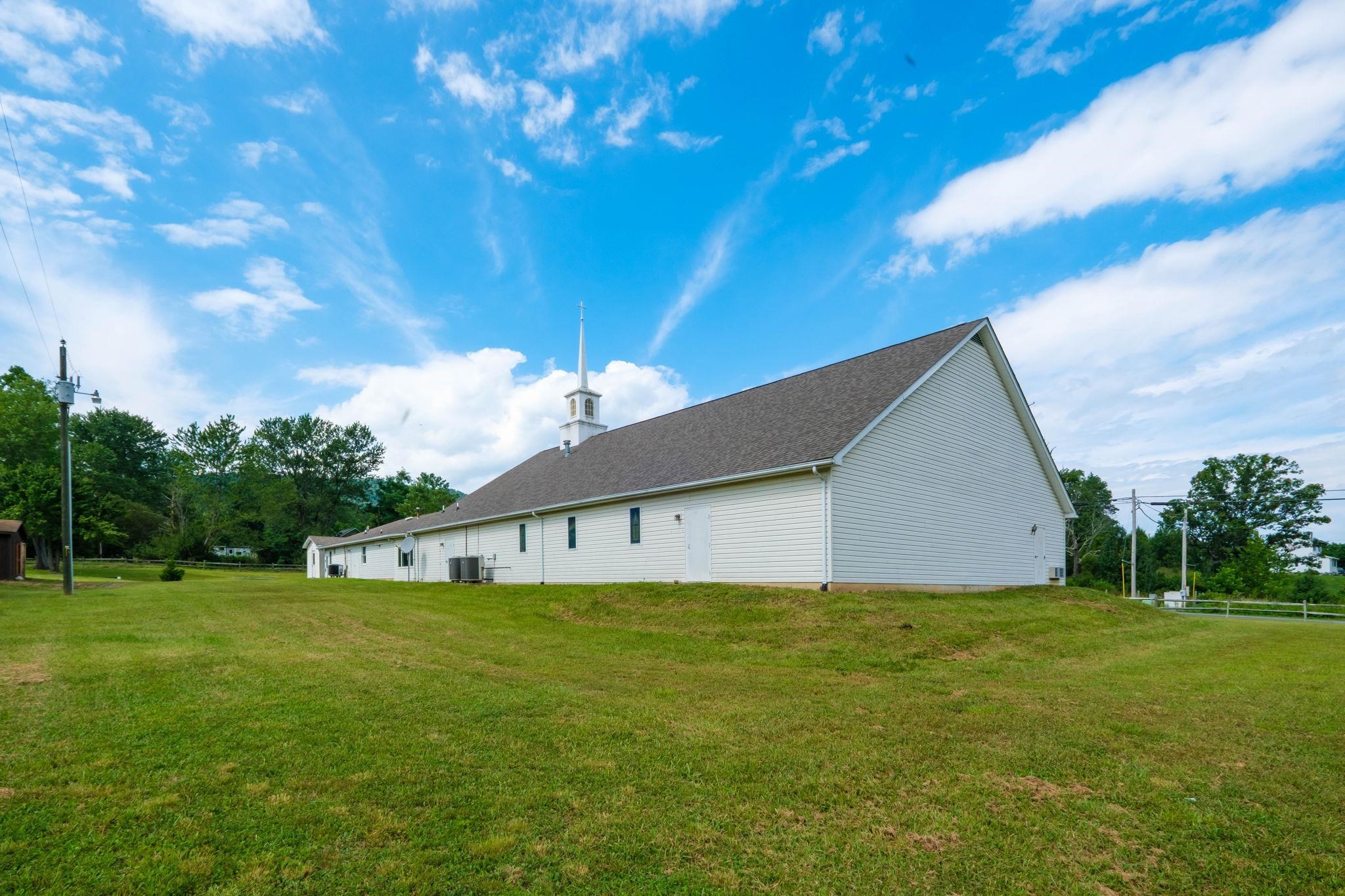 5700 EDINBURG GAP RD, FORT VALLEY, Virginia 22652, ,Commercial,5700 EDINBURG GAP RD,680983 MLS # 680983