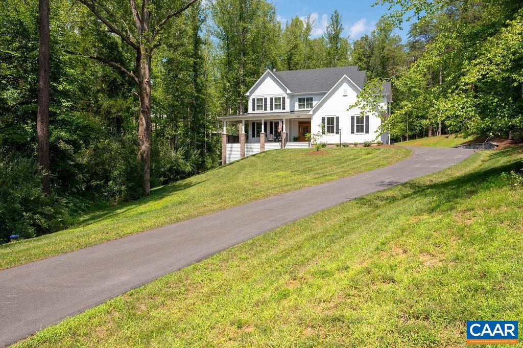 2255 CAMARGO DR, CHARLOTTESVILLE, Virginia 22901, 4 Bedrooms Bedrooms, ,3 BathroomsBathrooms,Residential,2255 CAMARGO DR,680962 MLS # 680962 2255 CAMARGO DR, CHARLOTTESVILLE, Virginia 22901, 4 Bedrooms Bedrooms, ,3 BathroomsBathrooms,Residential,2255 CAMARGO DR,680962 MLS # 680962