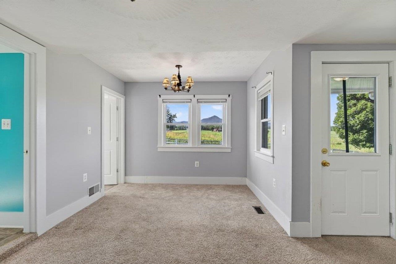 467 VISTA VIEW RD, STANLEY, Virginia 22851, 4 Bedrooms Bedrooms, ,3 BathroomsBathrooms,Residential,467 VISTA VIEW RD,680966 MLS # 680966 467 VISTA VIEW RD, STANLEY, Virginia 22851, 4 Bedrooms Bedrooms, ,3 BathroomsBathrooms,Residential,467 VISTA VIEW RD,680966 MLS # 680966