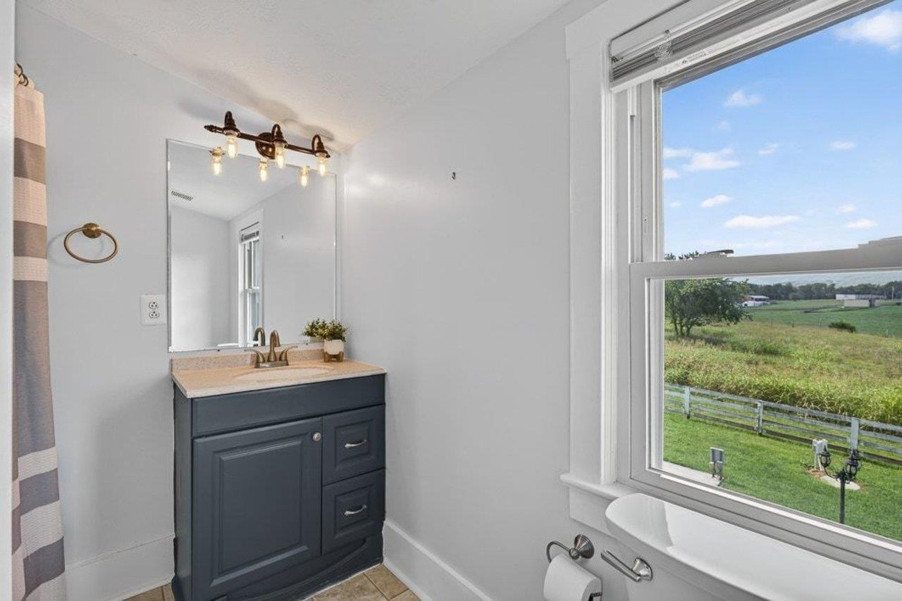 467 VISTA VIEW RD, STANLEY, Virginia 22851, 4 Bedrooms Bedrooms, ,3 BathroomsBathrooms,Residential,467 VISTA VIEW RD,680966 MLS # 680966 467 VISTA VIEW RD, STANLEY, Virginia 22851, 4 Bedrooms Bedrooms, ,3 BathroomsBathrooms,Residential,467 VISTA VIEW RD,680966 MLS # 680966