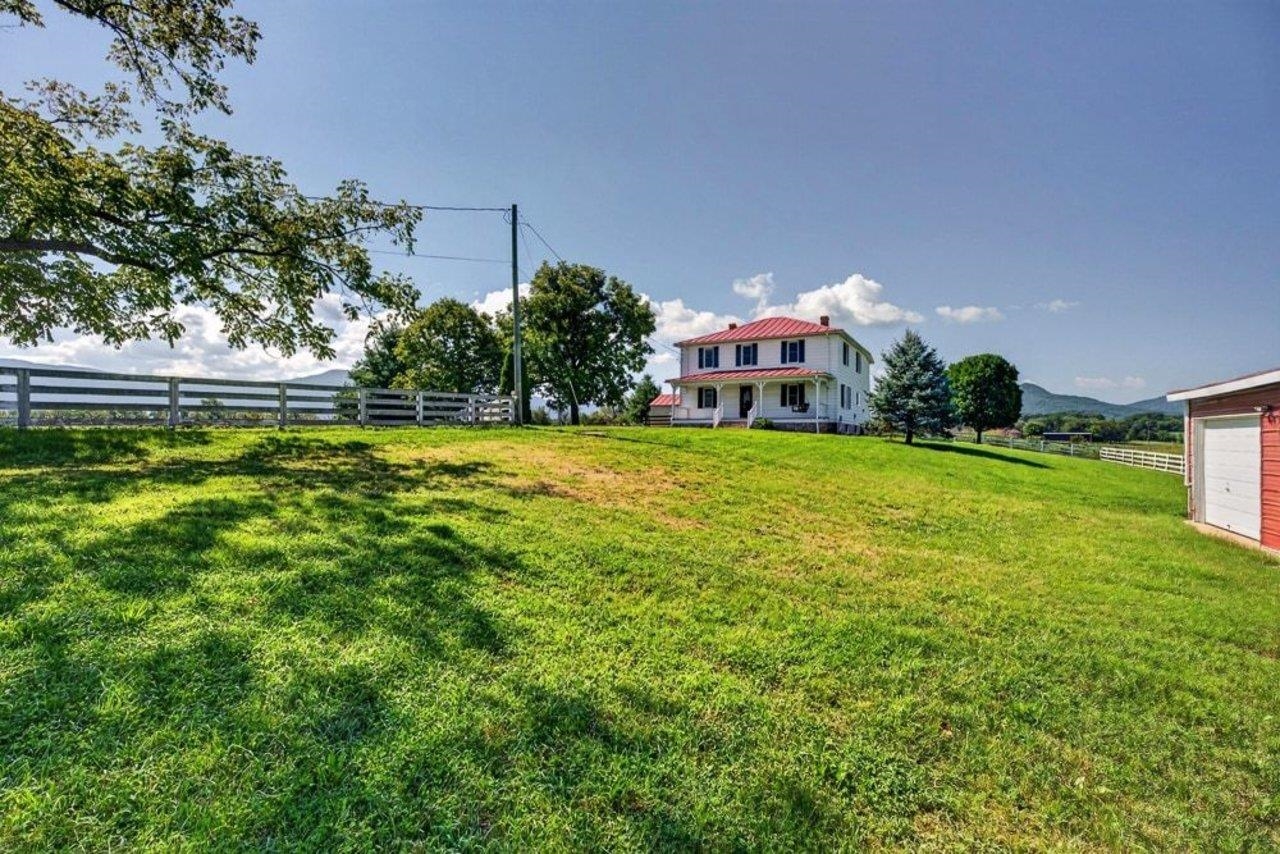 467 VISTA VIEW RD, STANLEY, Virginia 22851, 4 Bedrooms Bedrooms, ,3 BathroomsBathrooms,Residential,467 VISTA VIEW RD,680966 MLS # 680966 467 VISTA VIEW RD, STANLEY, Virginia 22851, 4 Bedrooms Bedrooms, ,3 BathroomsBathrooms,Residential,467 VISTA VIEW RD,680966 MLS # 680966