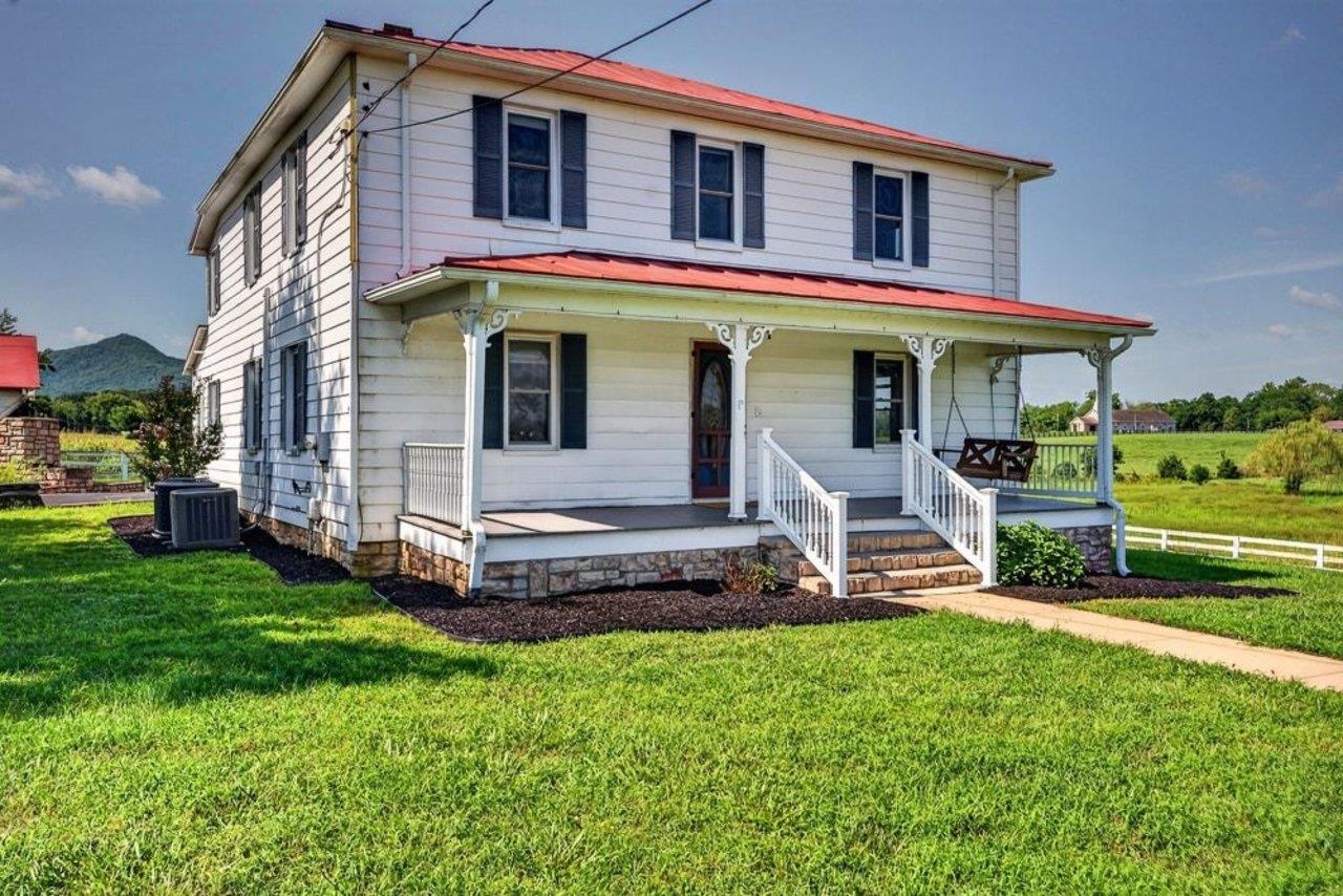 467 VISTA VIEW RD, STANLEY, Virginia 22851, 4 Bedrooms Bedrooms, ,3 BathroomsBathrooms,Residential,467 VISTA VIEW RD,680966 MLS # 680966 467 VISTA VIEW RD, STANLEY, Virginia 22851, 4 Bedrooms Bedrooms, ,3 BathroomsBathrooms,Residential,467 VISTA VIEW RD,680966 MLS # 680966