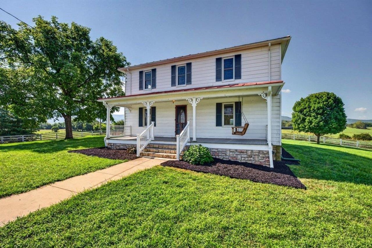 467 VISTA VIEW RD, STANLEY, Virginia 22851, 4 Bedrooms Bedrooms, ,3 BathroomsBathrooms,Residential,467 VISTA VIEW RD,680966 MLS # 680966 467 VISTA VIEW RD, STANLEY, Virginia 22851, 4 Bedrooms Bedrooms, ,3 BathroomsBathrooms,Residential,467 VISTA VIEW RD,680966 MLS # 680966