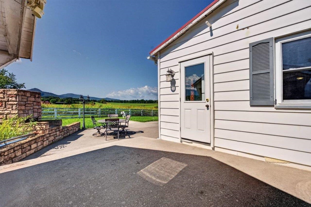 467 VISTA VIEW RD, STANLEY, Virginia 22851, 4 Bedrooms Bedrooms, ,3 BathroomsBathrooms,Residential,467 VISTA VIEW RD,680966 MLS # 680966 467 VISTA VIEW RD, STANLEY, Virginia 22851, 4 Bedrooms Bedrooms, ,3 BathroomsBathrooms,Residential,467 VISTA VIEW RD,680966 MLS # 680966