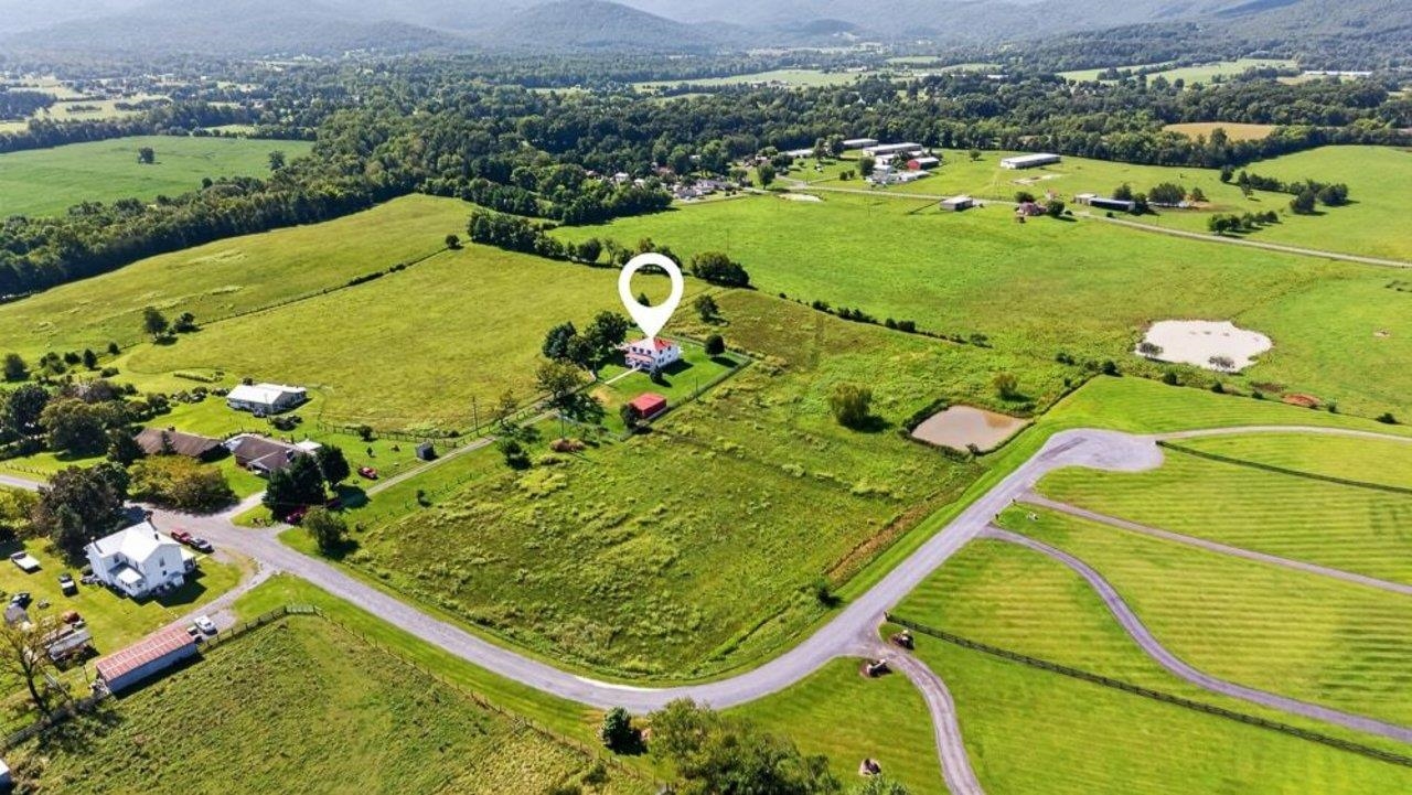 467 VISTA VIEW RD, STANLEY, Virginia 22851, 4 Bedrooms Bedrooms, ,3 BathroomsBathrooms,Residential,467 VISTA VIEW RD,680966 MLS # 680966 467 VISTA VIEW RD, STANLEY, Virginia 22851, 4 Bedrooms Bedrooms, ,3 BathroomsBathrooms,Residential,467 VISTA VIEW RD,680966 MLS # 680966