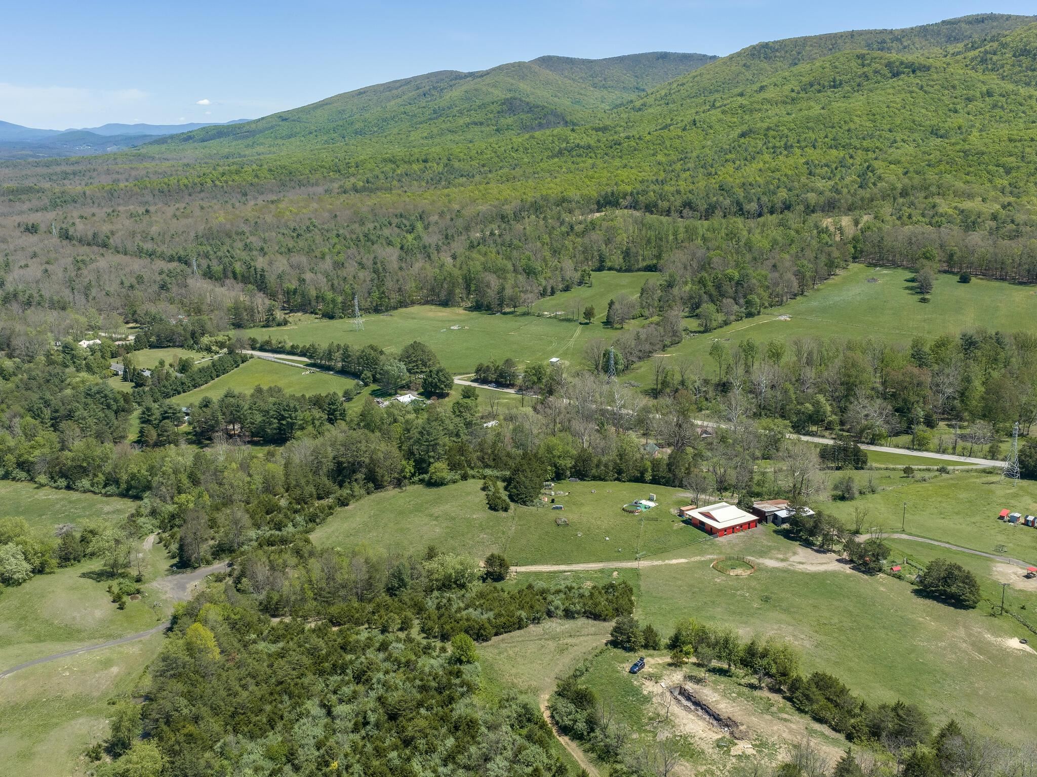 The land is well-suited for equestrian use, recreation, or a private retreat. The land is well-suited for equestrian use, recreation, or a private retreat.