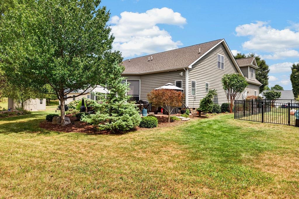 19 ASHLAR CT, WAYNESBORO, Virginia 22980, 4 Bedrooms Bedrooms, ,3 BathroomsBathrooms,Residential,19 ASHLAR CT,680968 MLS # 680968 19 ASHLAR CT, WAYNESBORO, Virginia 22980, 4 Bedrooms Bedrooms, ,3 BathroomsBathrooms,Residential,19 ASHLAR CT,680968 MLS # 680968