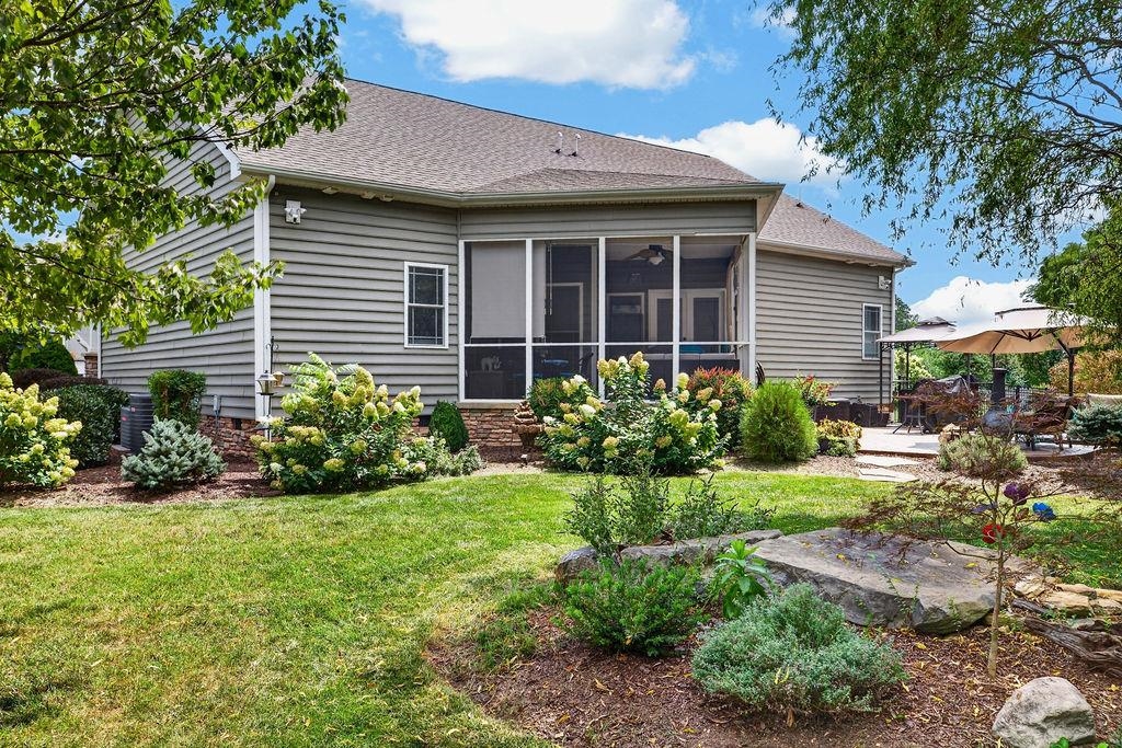 19 ASHLAR CT, WAYNESBORO, Virginia 22980, 4 Bedrooms Bedrooms, ,3 BathroomsBathrooms,Residential,19 ASHLAR CT,680968 MLS # 680968 19 ASHLAR CT, WAYNESBORO, Virginia 22980, 4 Bedrooms Bedrooms, ,3 BathroomsBathrooms,Residential,19 ASHLAR CT,680968 MLS # 680968