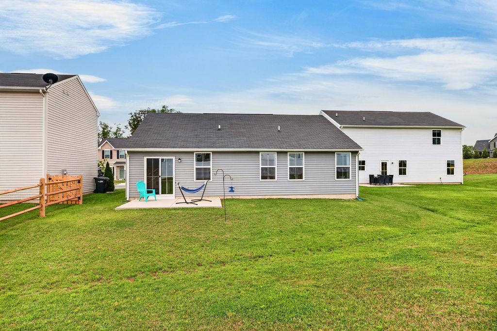 105 WHITE BIRCH RD, WAYNESBORO, Virginia 22980, 3 Bedrooms Bedrooms, ,2 BathroomsBathrooms,Residential,105 WHITE BIRCH RD,680973 MLS # 680973 105 WHITE BIRCH RD, WAYNESBORO, Virginia 22980, 3 Bedrooms Bedrooms, ,2 BathroomsBathrooms,Residential,105 WHITE BIRCH RD,680973 MLS # 680973