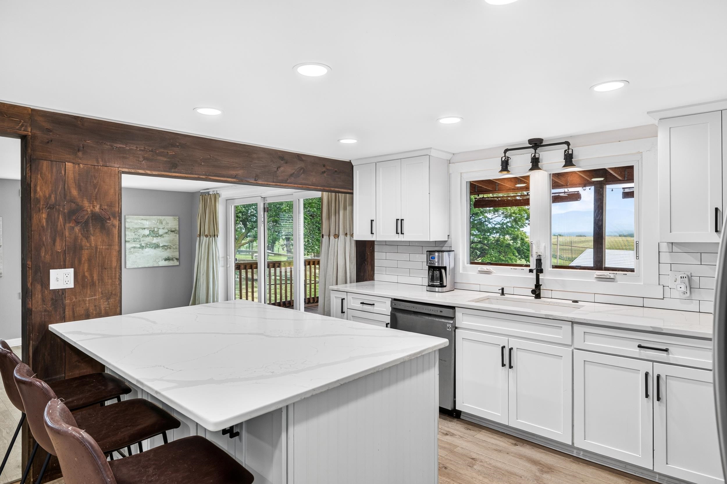 9718 VALLEY VIEW RD, MCGAHEYSVILLE, Virginia 22840, 3 Bedrooms Bedrooms, ,2 BathroomsBathrooms,Residential,9718 VALLEY VIEW RD,680977 MLS # 680977 9718 VALLEY VIEW RD, MCGAHEYSVILLE, Virginia 22840, 3 Bedrooms Bedrooms, ,2 BathroomsBathrooms,Residential,9718 VALLEY VIEW RD,680977 MLS # 680977