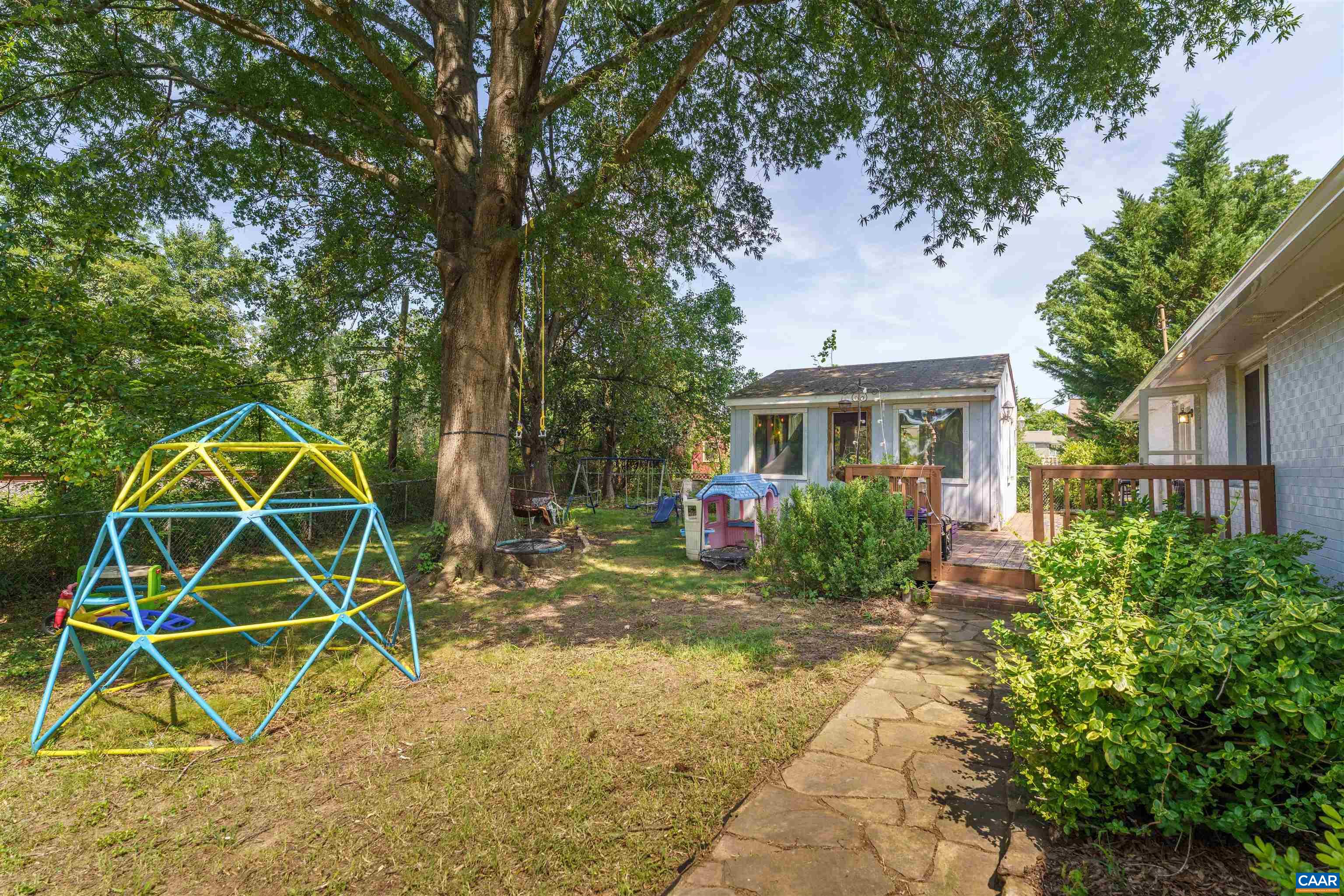 718 S MAIN ST, GORDONSVILLE, Virginia 22942, 4 Bedrooms Bedrooms, ,2 BathroomsBathrooms,Residential,718 S MAIN ST,680980 MLS # 680980 718 S MAIN ST, GORDONSVILLE, Virginia 22942, 4 Bedrooms Bedrooms, ,2 BathroomsBathrooms,Residential,718 S MAIN ST,680980 MLS # 680980