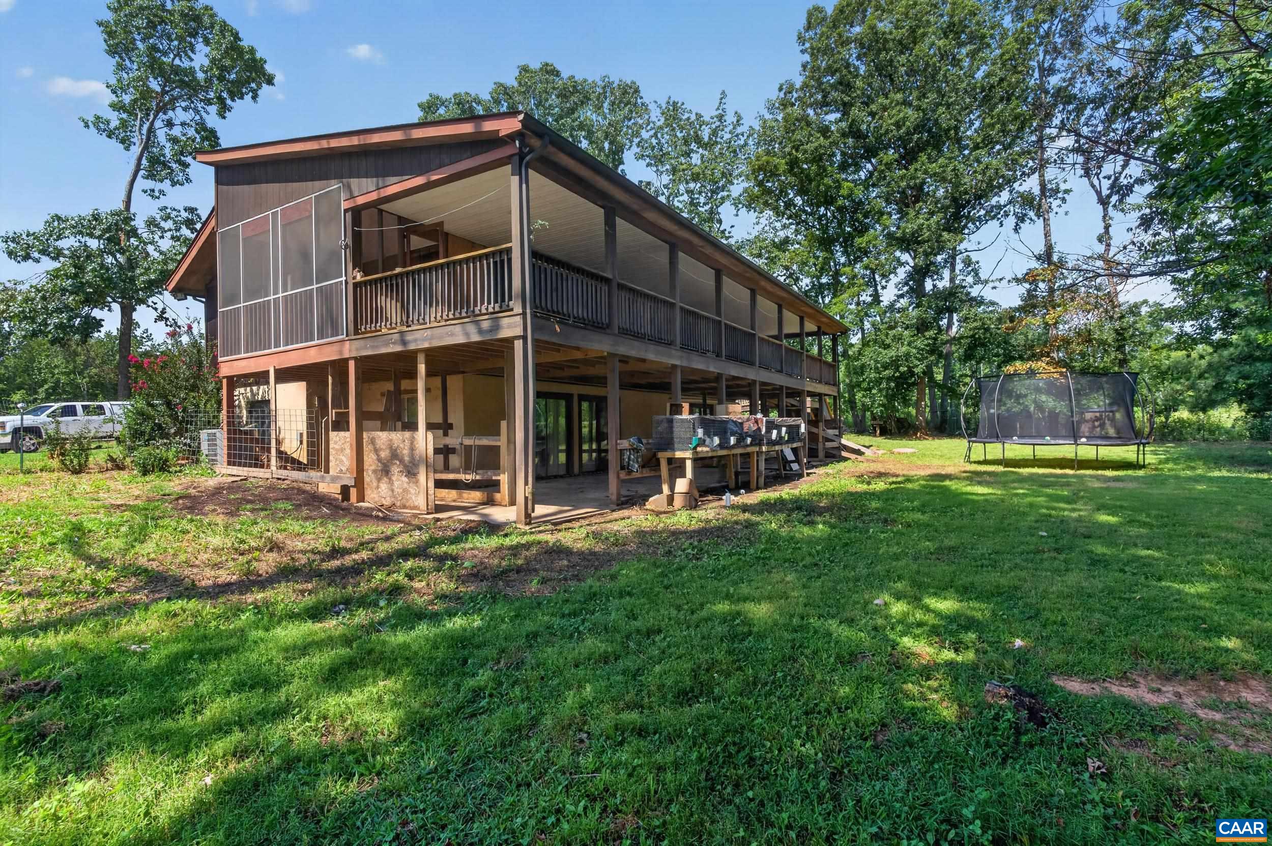 7192 S JAMES RIVER HWY, BUCKINGHAM, Virginia 23921, 5 Bedrooms Bedrooms, ,3 BathroomsBathrooms,Residential,7192 S JAMES RIVER HWY,680989 MLS # 680989
