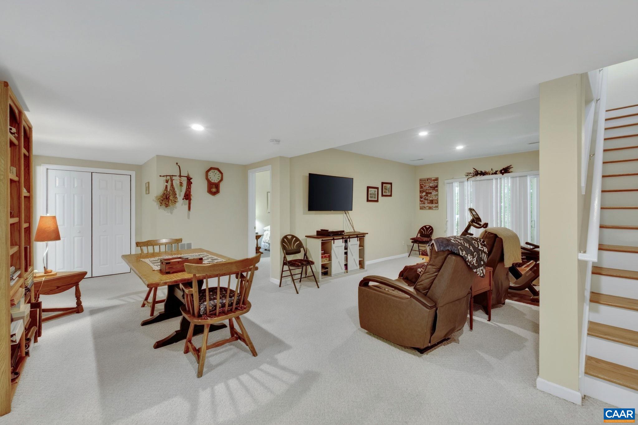 33 HARDWOOD RD, PALMYRA, Virginia 22963, 4 Bedrooms Bedrooms, ,3 BathroomsBathrooms,Residential,33 HARDWOOD RD,680991 MLS # 680991 33 HARDWOOD RD, PALMYRA, Virginia 22963, 4 Bedrooms Bedrooms, ,3 BathroomsBathrooms,Residential,33 HARDWOOD RD,680991 MLS # 680991