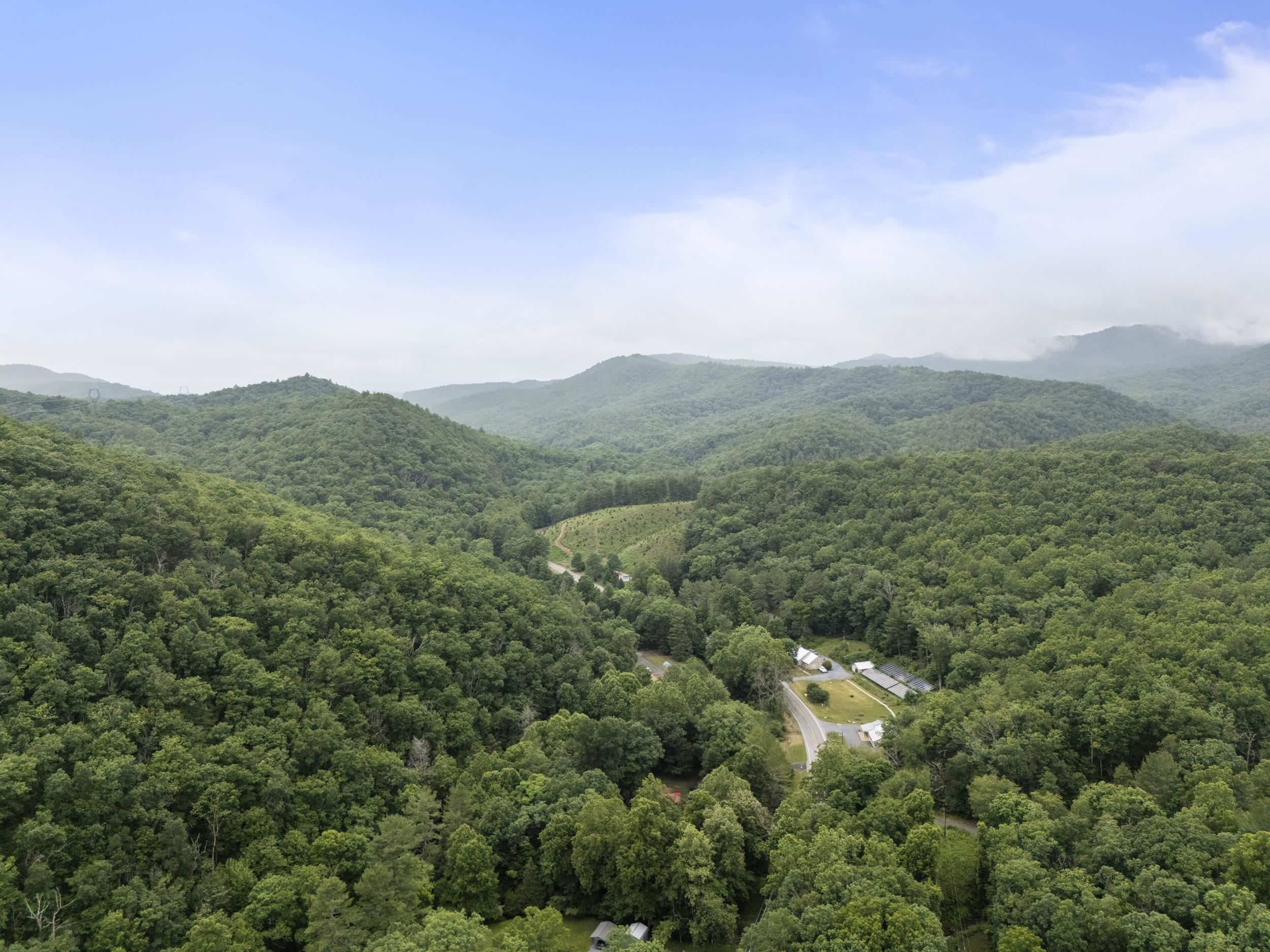 2175 HANKEY MOUNTAIN HWY, CHURCHVILLE, Virginia 24421, 3 Bedrooms Bedrooms, ,1 BathroomBathrooms,Residential,2175 HANKEY MOUNTAIN HWY,680994 MLS # 680994 2175 HANKEY MOUNTAIN HWY, CHURCHVILLE, Virginia 24421, 3 Bedrooms Bedrooms, ,1 BathroomBathrooms,Residential,2175 HANKEY MOUNTAIN HWY,680994 MLS # 680994