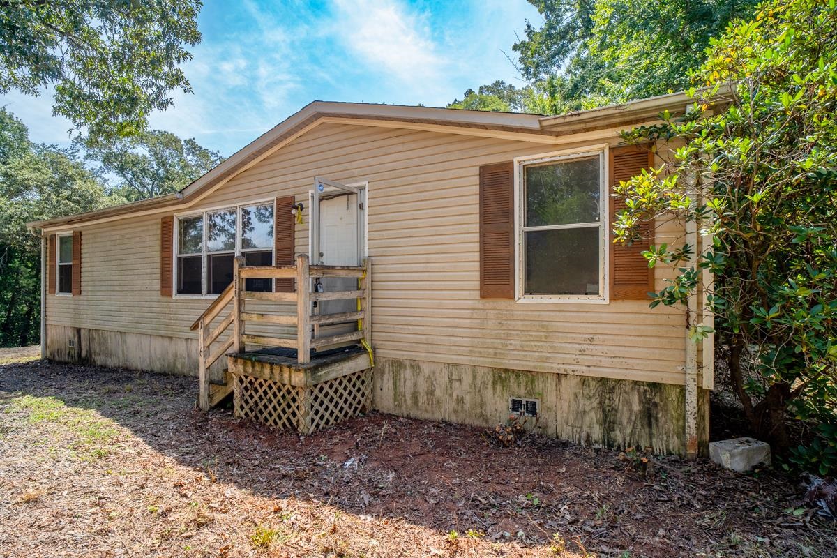 1386 PREDDY CREEK RD, BARBOURSVILLE, Virginia 22923, 3 Bedrooms Bedrooms, ,2 BathroomsBathrooms,Residential,1386 PREDDY CREEK RD,680995 MLS # 680995
