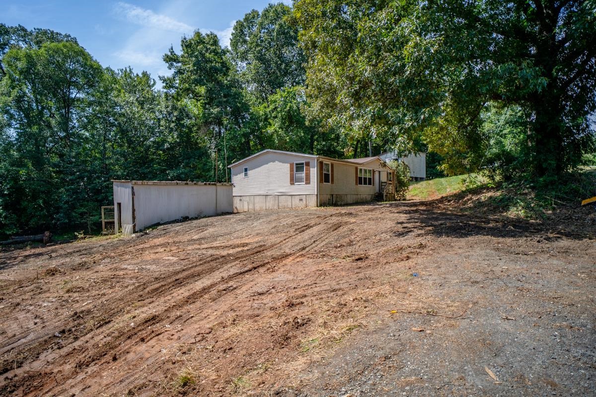 1386 PREDDY CREEK RD, BARBOURSVILLE, Virginia 22923, 3 Bedrooms Bedrooms, ,2 BathroomsBathrooms,Residential,1386 PREDDY CREEK RD,680995 MLS # 680995 1386 PREDDY CREEK RD, BARBOURSVILLE, Virginia 22923, 3 Bedrooms Bedrooms, ,2 BathroomsBathrooms,Residential,1386 PREDDY CREEK RD,680995 MLS # 680995
