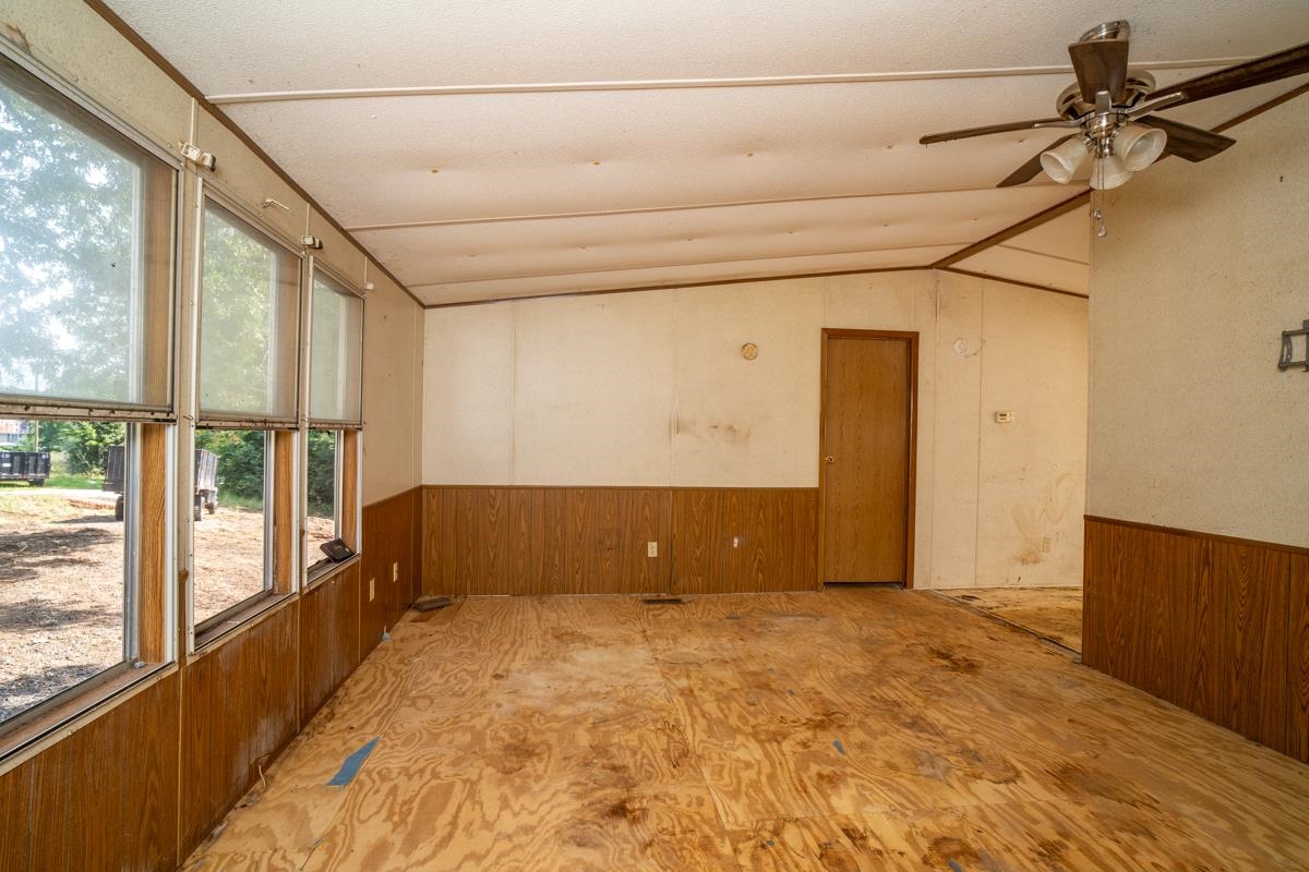 1386 PREDDY CREEK RD, BARBOURSVILLE, Virginia 22923, 3 Bedrooms Bedrooms, ,2 BathroomsBathrooms,Residential,1386 PREDDY CREEK RD,680995 MLS # 680995 1386 PREDDY CREEK RD, BARBOURSVILLE, Virginia 22923, 3 Bedrooms Bedrooms, ,2 BathroomsBathrooms,Residential,1386 PREDDY CREEK RD,680995 MLS # 680995