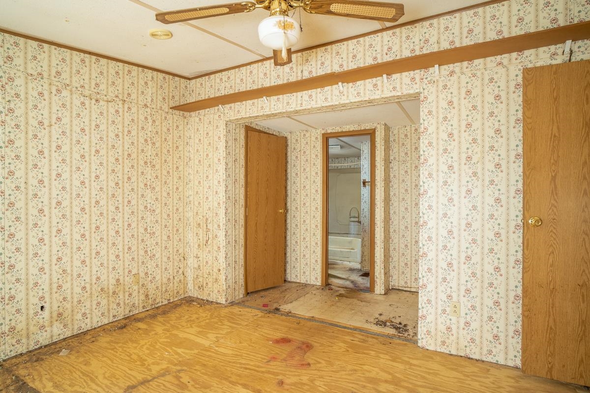 1386 PREDDY CREEK RD, BARBOURSVILLE, Virginia 22923, 3 Bedrooms Bedrooms, ,2 BathroomsBathrooms,Residential,1386 PREDDY CREEK RD,680995 MLS # 680995 1386 PREDDY CREEK RD, BARBOURSVILLE, Virginia 22923, 3 Bedrooms Bedrooms, ,2 BathroomsBathrooms,Residential,1386 PREDDY CREEK RD,680995 MLS # 680995