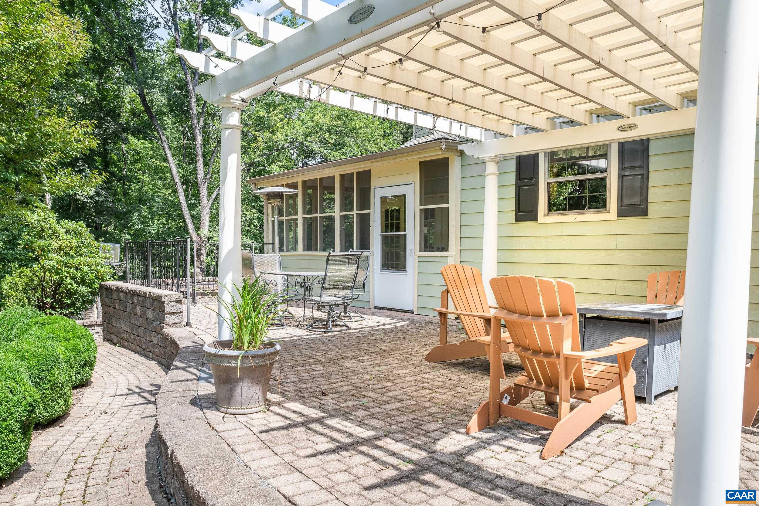 5880 EMERALD LN, CHARLOTTESVILLE, Virginia 22903, 4 Bedrooms Bedrooms, ,3 BathroomsBathrooms,Residential,5880 EMERALD LN,681000 MLS # 681000 5880 EMERALD LN, CHARLOTTESVILLE, Virginia 22903, 4 Bedrooms Bedrooms, ,3 BathroomsBathrooms,Residential,5880 EMERALD LN,681000 MLS # 681000