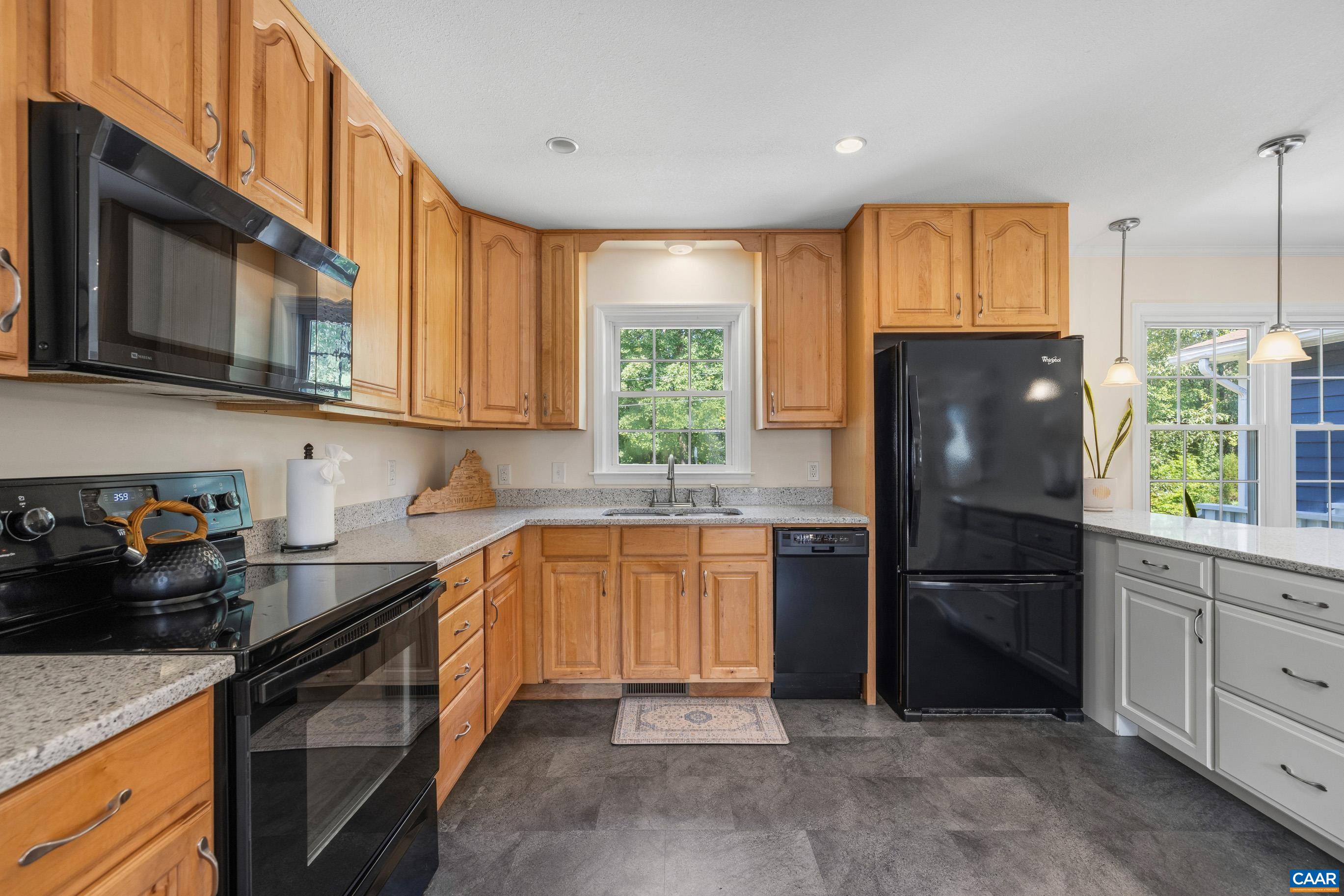 6280 BLENHEIM RD, SCOTTSVILLE, Virginia 24590, 4 Bedrooms Bedrooms, ,4 BathroomsBathrooms,Residential,6280 BLENHEIM RD,681001 MLS # 681001 6280 BLENHEIM RD, SCOTTSVILLE, Virginia 24590, 4 Bedrooms Bedrooms, ,4 BathroomsBathrooms,Residential,6280 BLENHEIM RD,681001 MLS # 681001
