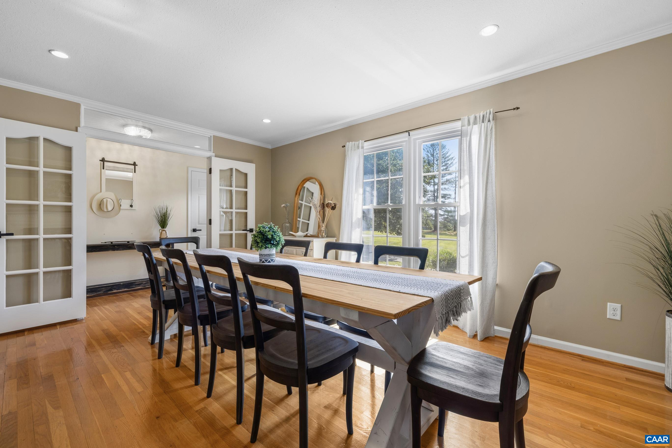 6280 BLENHEIM RD, SCOTTSVILLE, Virginia 24590, 4 Bedrooms Bedrooms, ,4 BathroomsBathrooms,Residential,6280 BLENHEIM RD,681001 MLS # 681001 6280 BLENHEIM RD, SCOTTSVILLE, Virginia 24590, 4 Bedrooms Bedrooms, ,4 BathroomsBathrooms,Residential,6280 BLENHEIM RD,681001 MLS # 681001