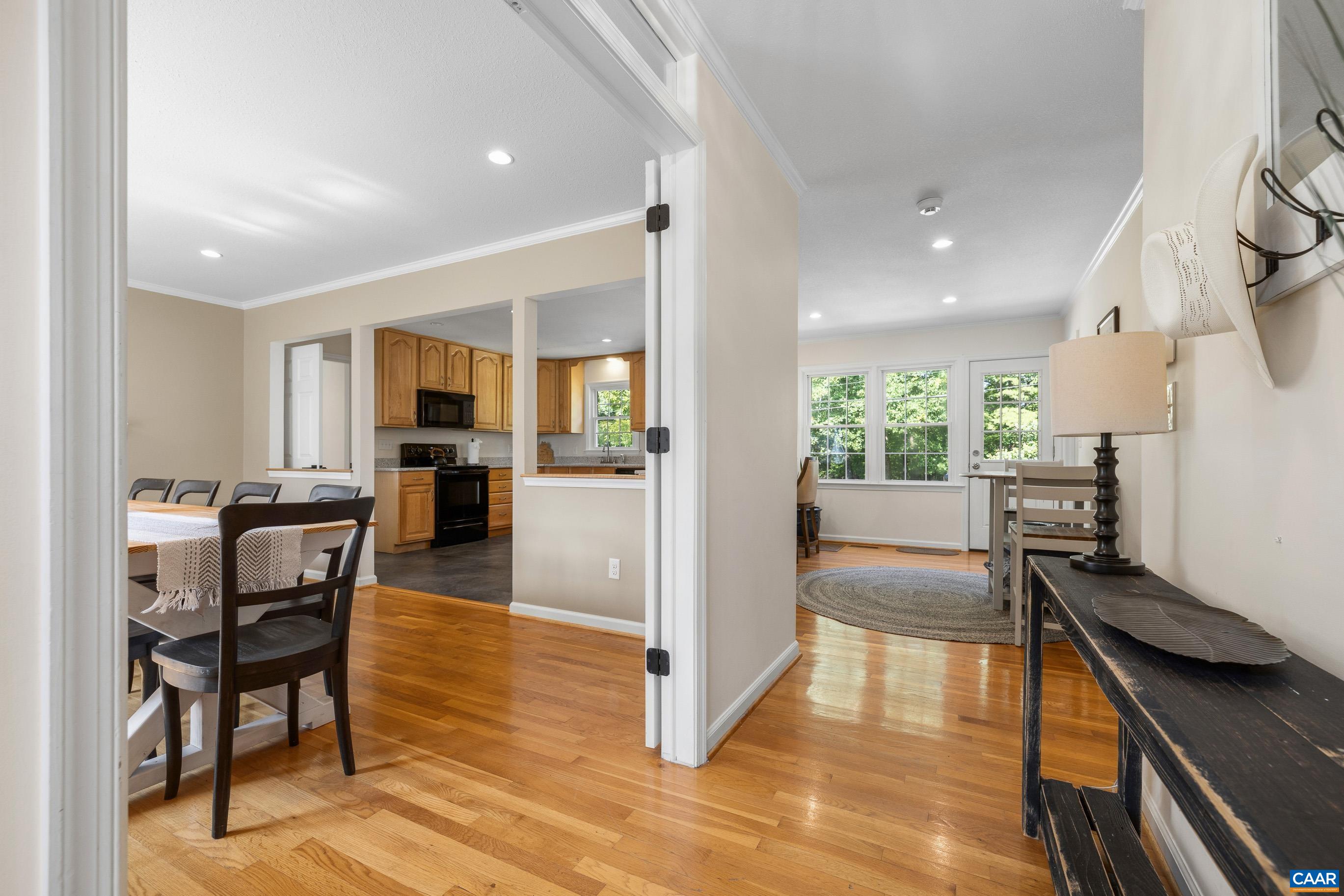 6280 BLENHEIM RD, SCOTTSVILLE, Virginia 24590, 4 Bedrooms Bedrooms, ,4 BathroomsBathrooms,Residential,6280 BLENHEIM RD,681001 MLS # 681001 6280 BLENHEIM RD, SCOTTSVILLE, Virginia 24590, 4 Bedrooms Bedrooms, ,4 BathroomsBathrooms,Residential,6280 BLENHEIM RD,681001 MLS # 681001