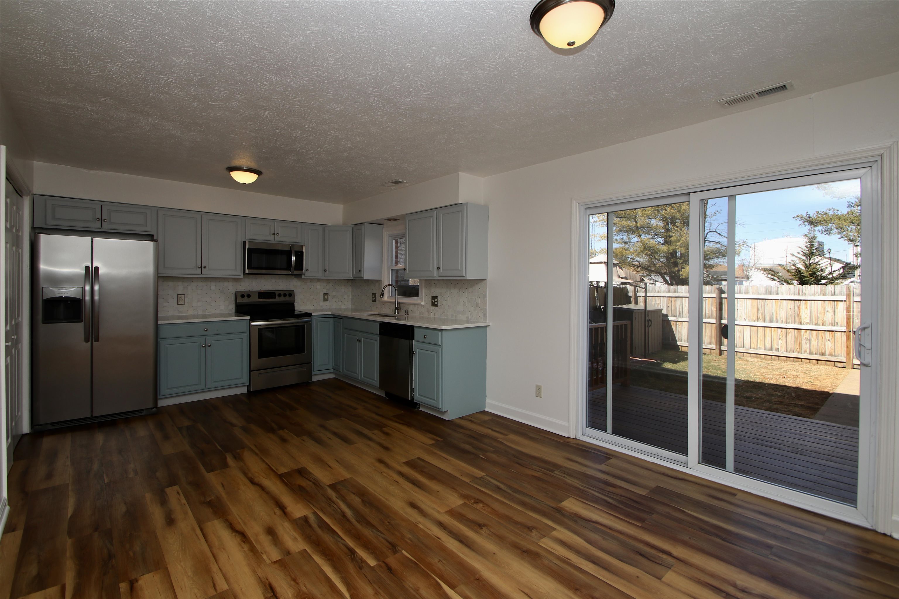922 MEADOWLARK DR, HARRISONBURG, Virginia 22802, 3 Bedrooms Bedrooms, ,2 BathroomsBathrooms,Residential,922 MEADOWLARK DR,681004 MLS # 681004 922 MEADOWLARK DR, HARRISONBURG, Virginia 22802, 3 Bedrooms Bedrooms, ,2 BathroomsBathrooms,Residential,922 MEADOWLARK DR,681004 MLS # 681004