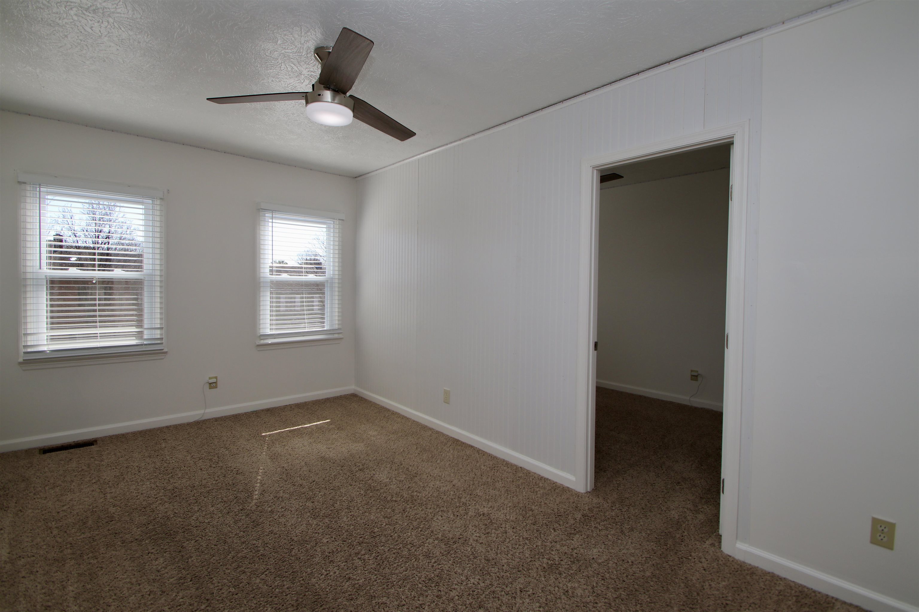 922 MEADOWLARK DR, HARRISONBURG, Virginia 22802, 3 Bedrooms Bedrooms, ,2 BathroomsBathrooms,Residential,922 MEADOWLARK DR,681004 MLS # 681004 922 MEADOWLARK DR, HARRISONBURG, Virginia 22802, 3 Bedrooms Bedrooms, ,2 BathroomsBathrooms,Residential,922 MEADOWLARK DR,681004 MLS # 681004