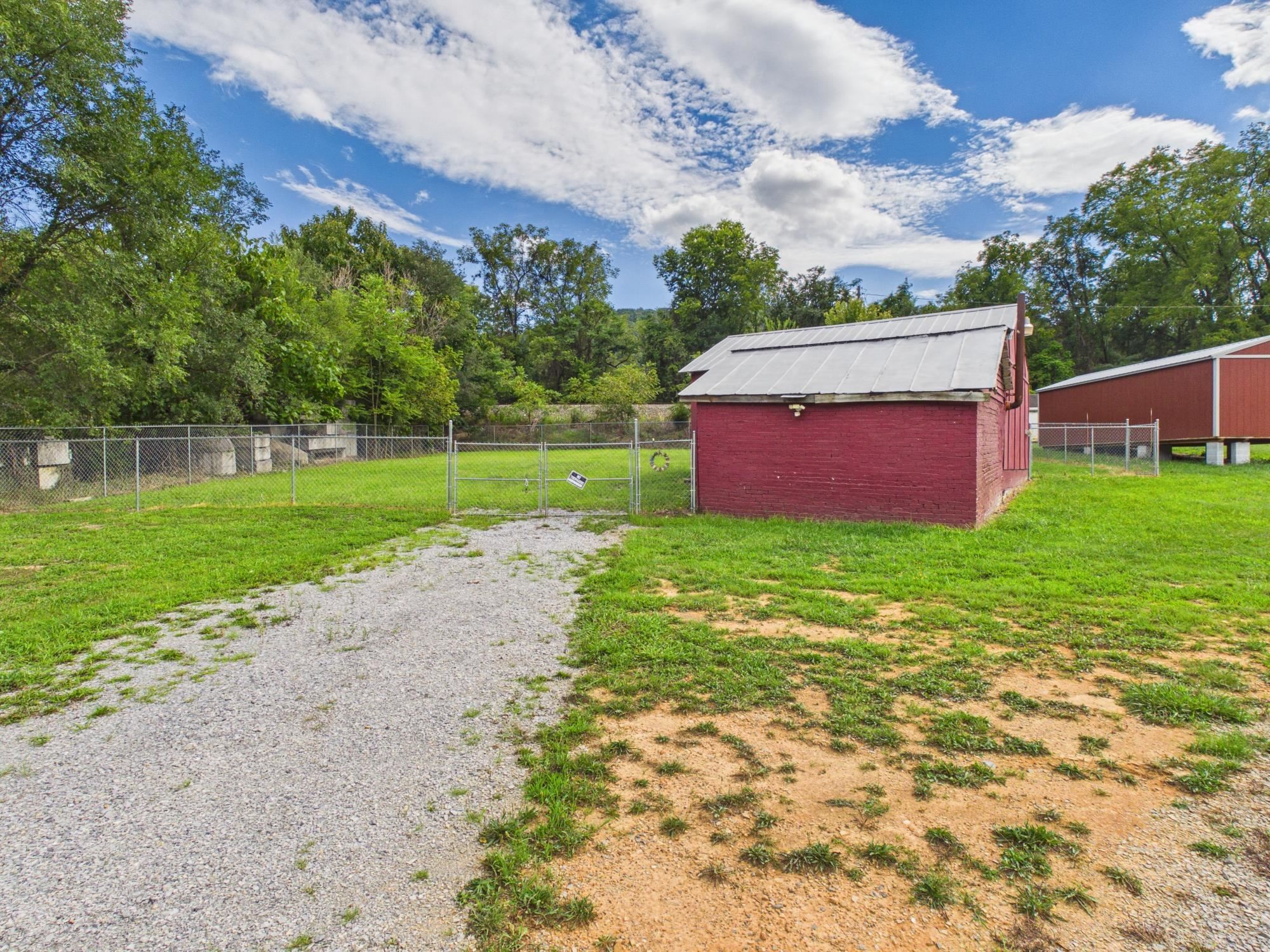229 ANTHONY ST, STAUNTON, Virginia 24401, ,Commercial,229 ANTHONY ST,681007 MLS # 681007
